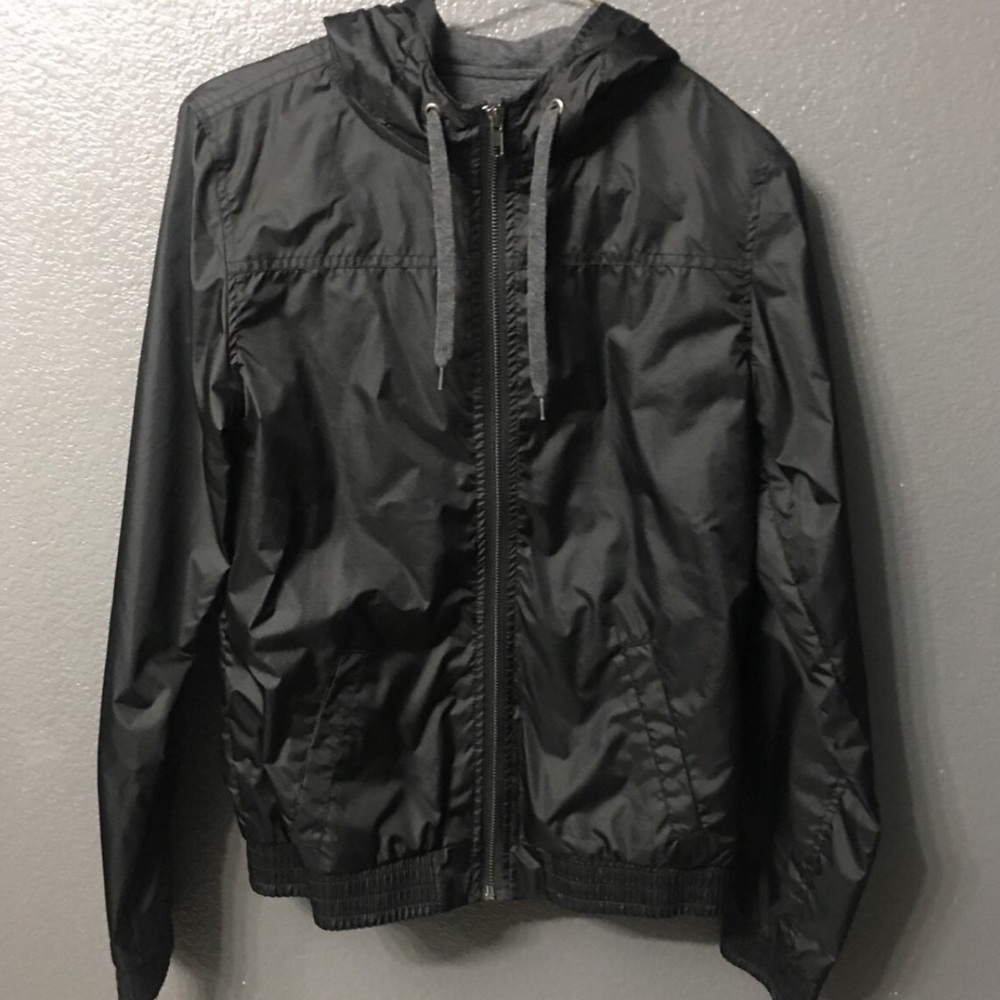 NEW Black Windbreaker